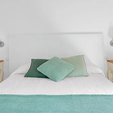 Villa Brandinchi - Heated Pool, Private Beach, Sea View, Wi-fi San Teodoro (Sardinia)