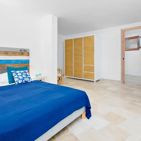 Villa Brandinchi - Heated Pool, Private Beach, Sea View, Wi-fi San Teodoro (Sardinia)