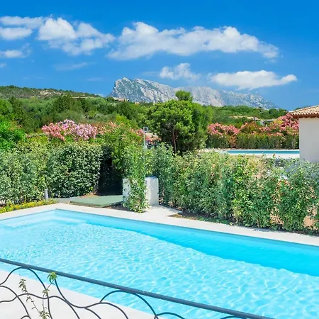 Willa Brandinchi - Heated Pool, Private Beach, Sea View, Wi-fi San Teodoro (Sardinia)