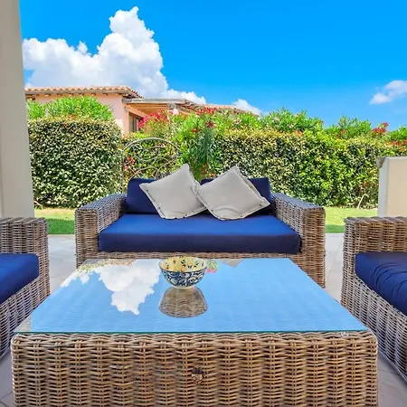 Villa Brandinchi - Heated Pool, Private Beach, Sea View, Wi-fi *