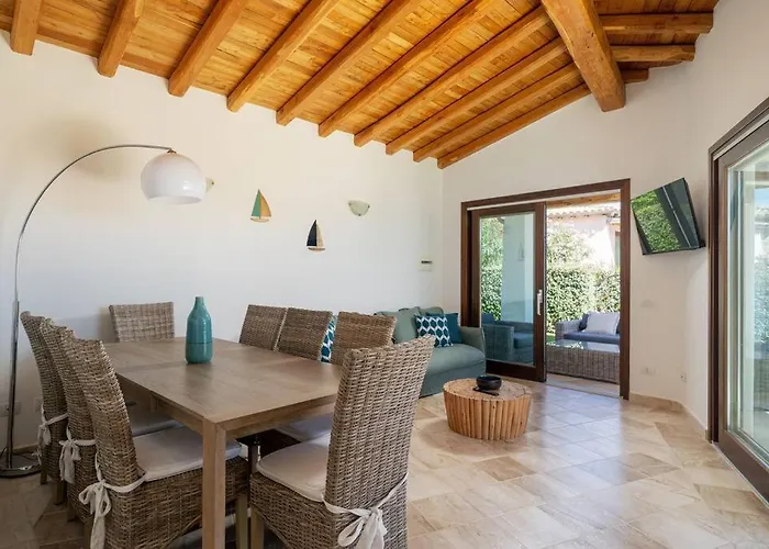 Brandinchi - Heated Pool, Private Beach, Sea View, Wi-fi Villa San Teodoro (Sardinia)